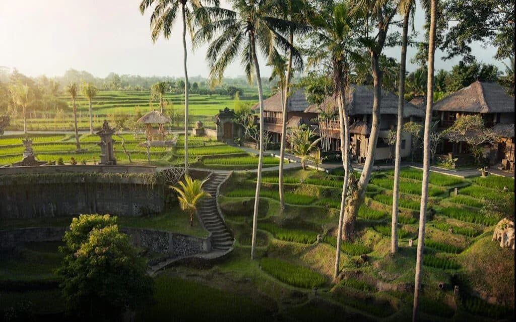 floating breakfast bali kamandalu