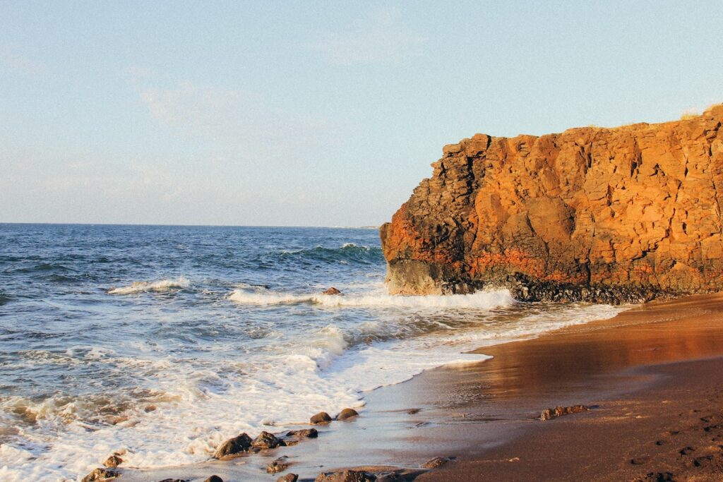 best hidden beaches in kauai